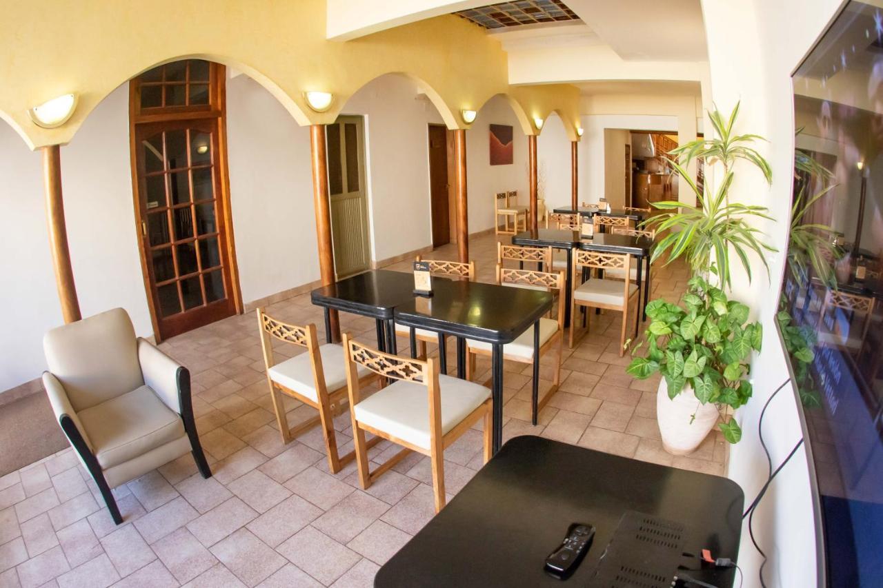 Hotel Provincia Trelew Exteriér fotografie